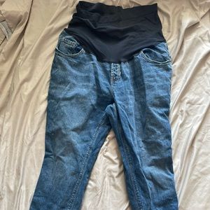 Old Navy Maternity Boyfriend Jeans, Size 14